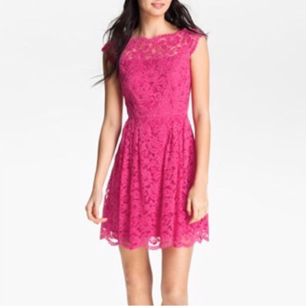 Cynthia Steffe pink lace dress Size 0